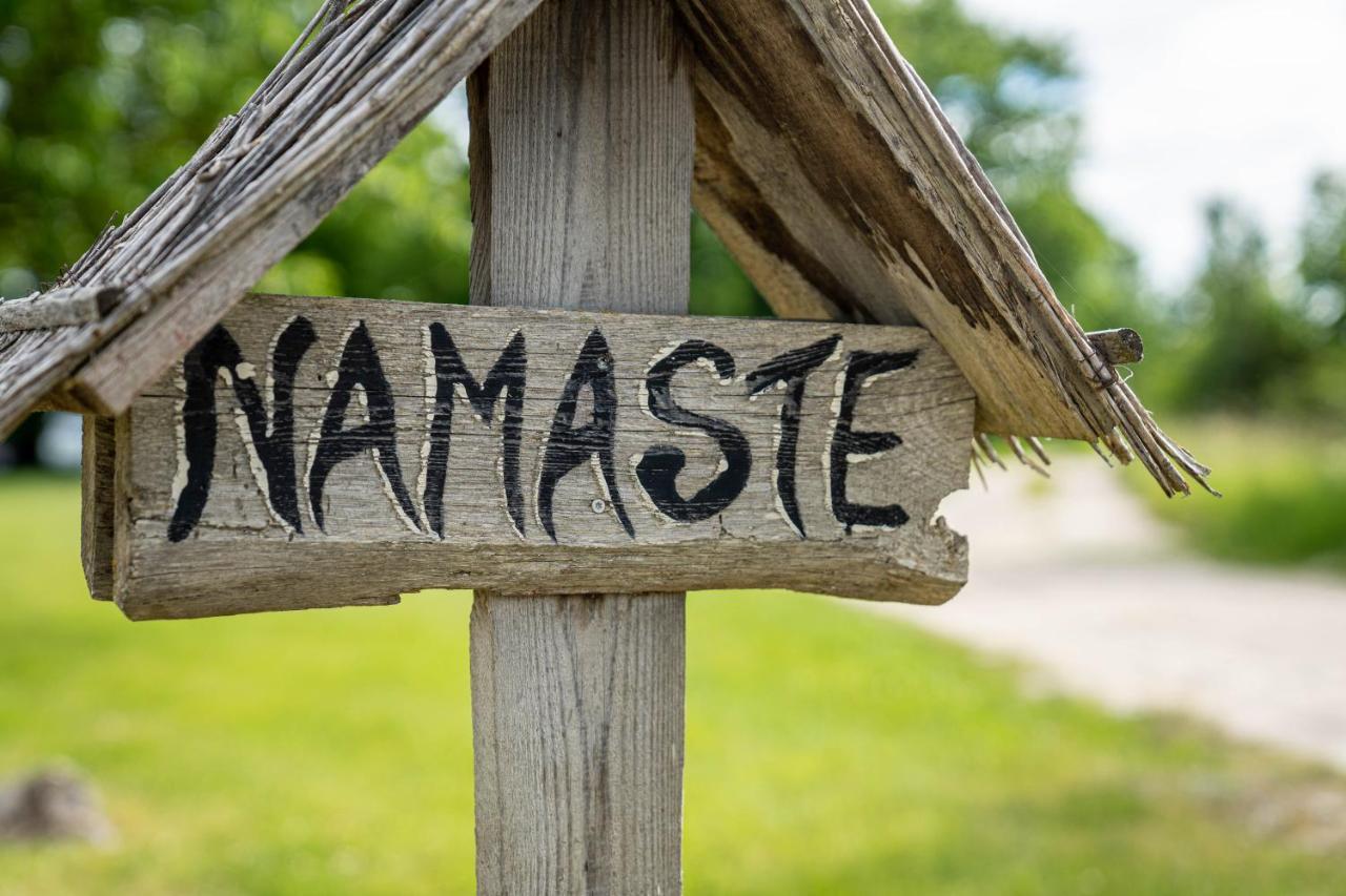 Muhu Namaste Apartment Simisti Ngoại thất bức ảnh